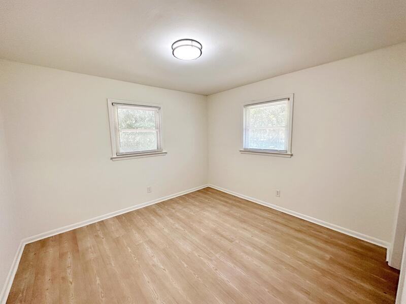 815 Dana Pl - Photo 4 of 10