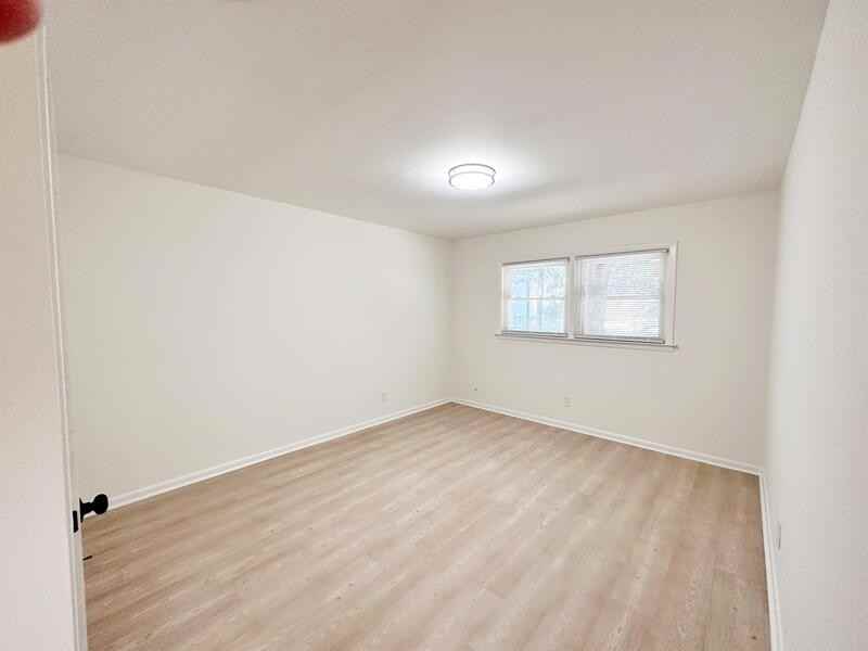 815 Dana Pl - Photo 6 of 10