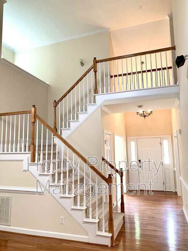 212 Lewey Brook Dr - Photo 2 of 28