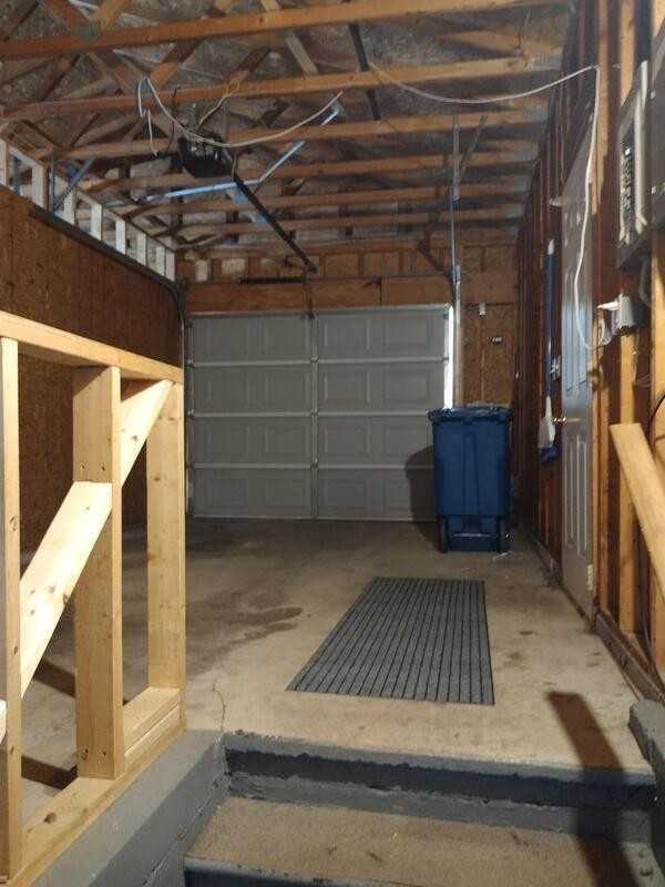 1103 Arthur Ave - Photo 5 of 26