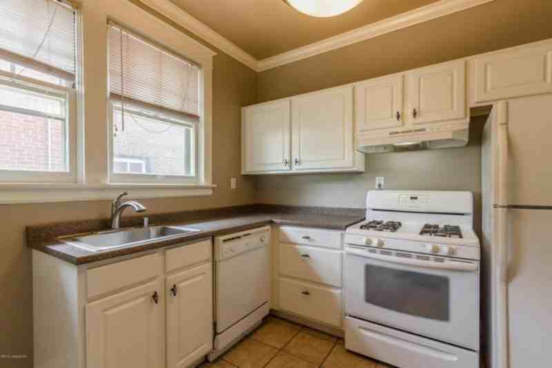 1521 Norris Pl - Photo 2 of 11