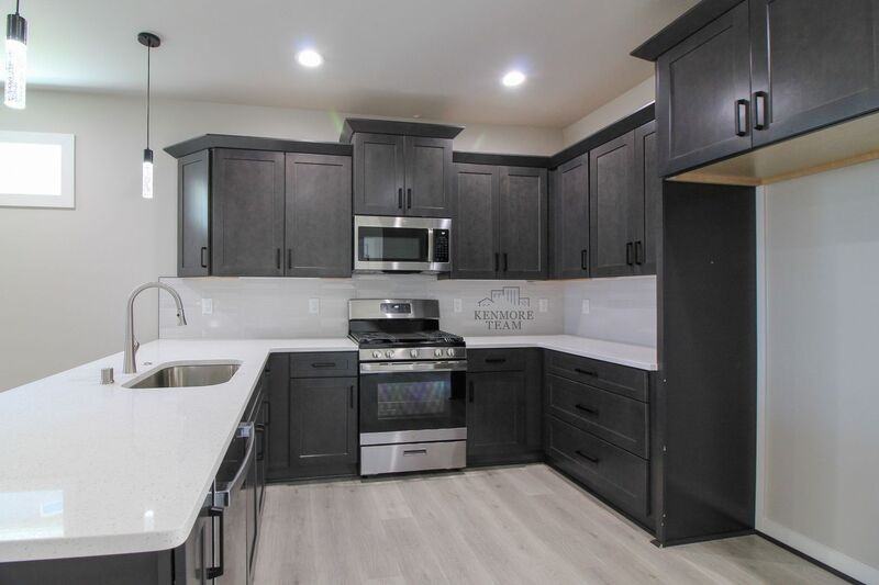 731 Rio Vista Loop - Photo 2 of 12