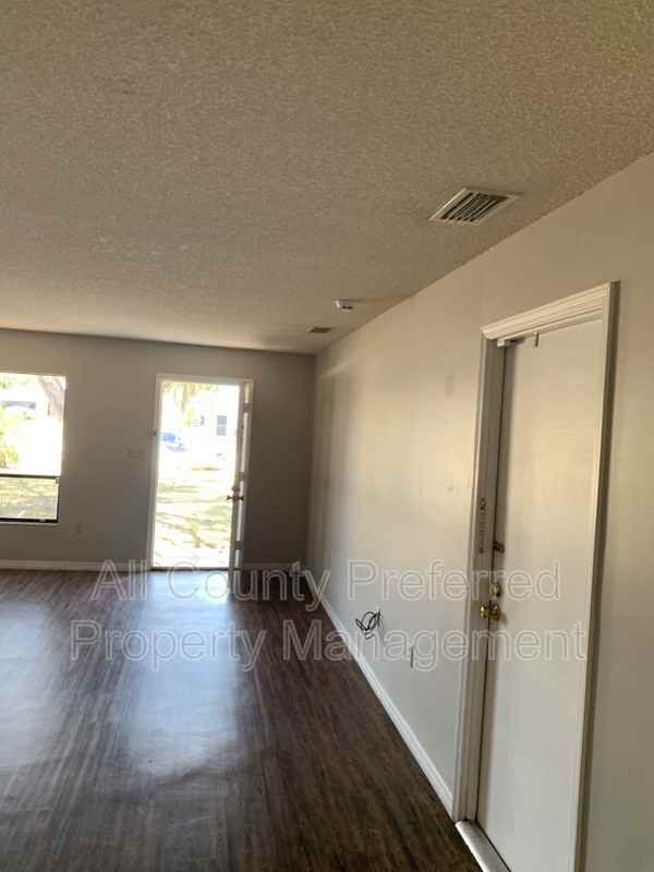 139 Mcneela Dr - Photo 5 of 12