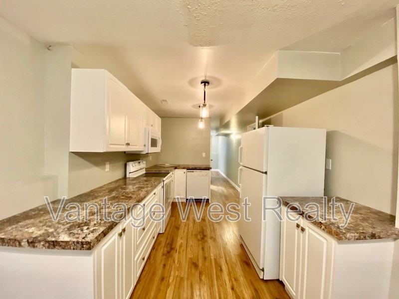 2615, West Kelowna, BC V1Z 2L7 1 Bedroom House for 1,475/month Zumper