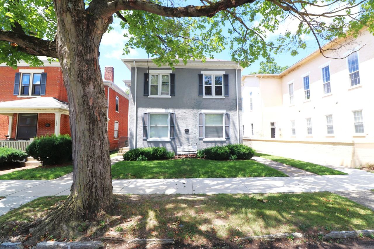 324 S 4Th St - Photo 2 of 6