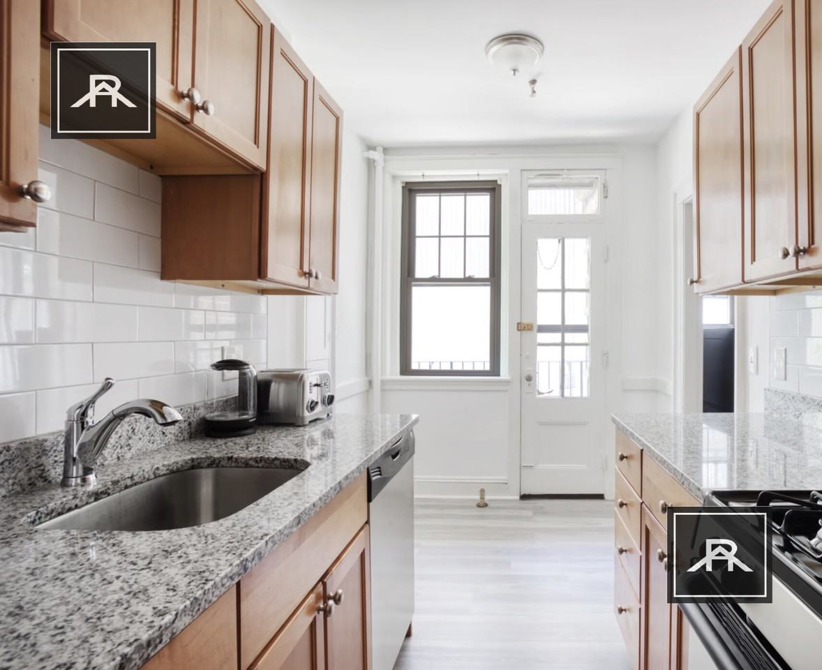 247 Chestnut Hill Ave #24