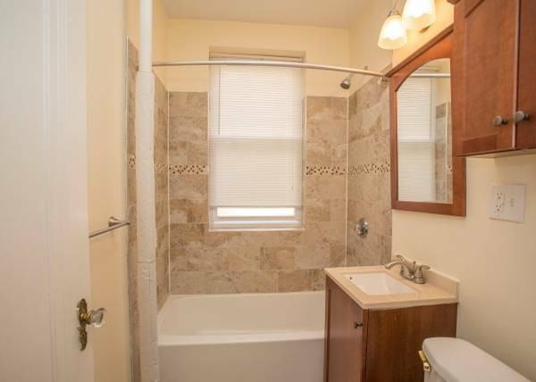 136 Highland Ave #21 - Photo 3 of 5