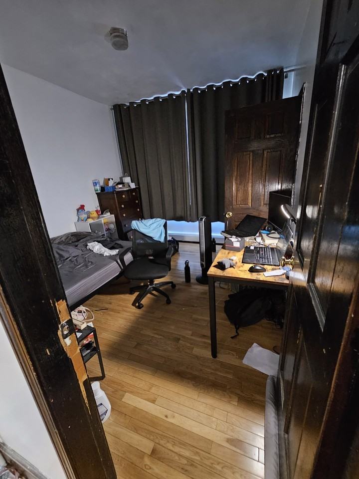 529 Harvard St #1 - Photo 5 of 43