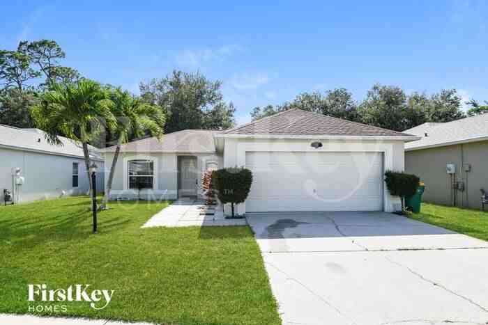 1516 Vista Lake Cir - Photo 2 of 16