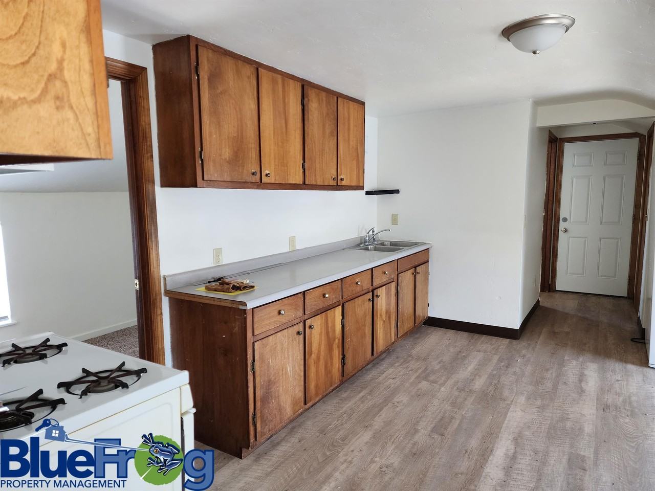 1733 Smith Street - Photo 2 of 7