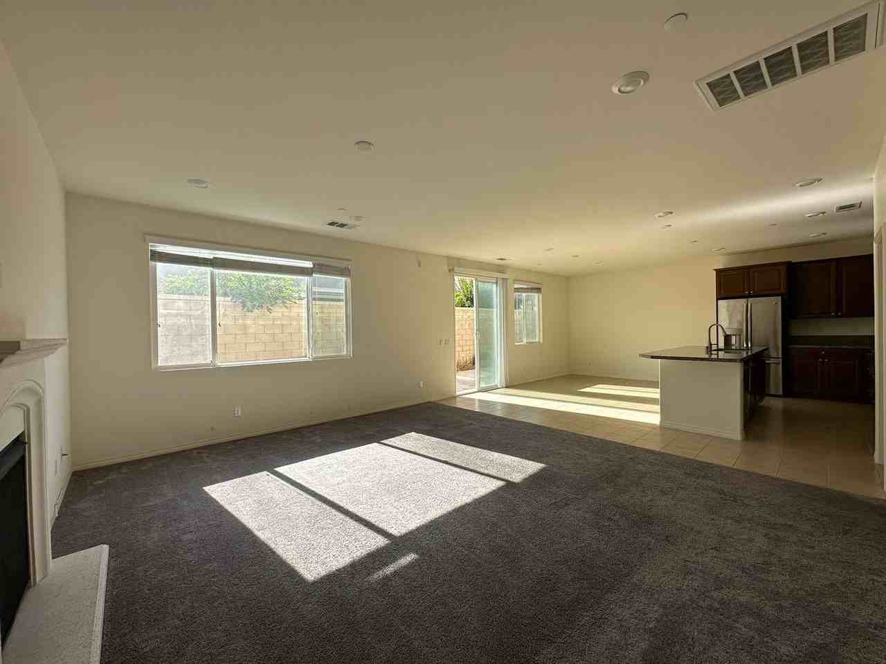 6852 Ripple Ct - Photo 4 of 22