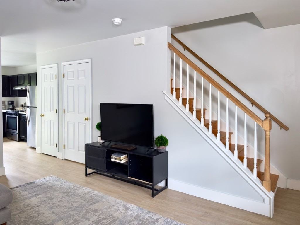 67 Chesapeake St - Photo 7 of 48