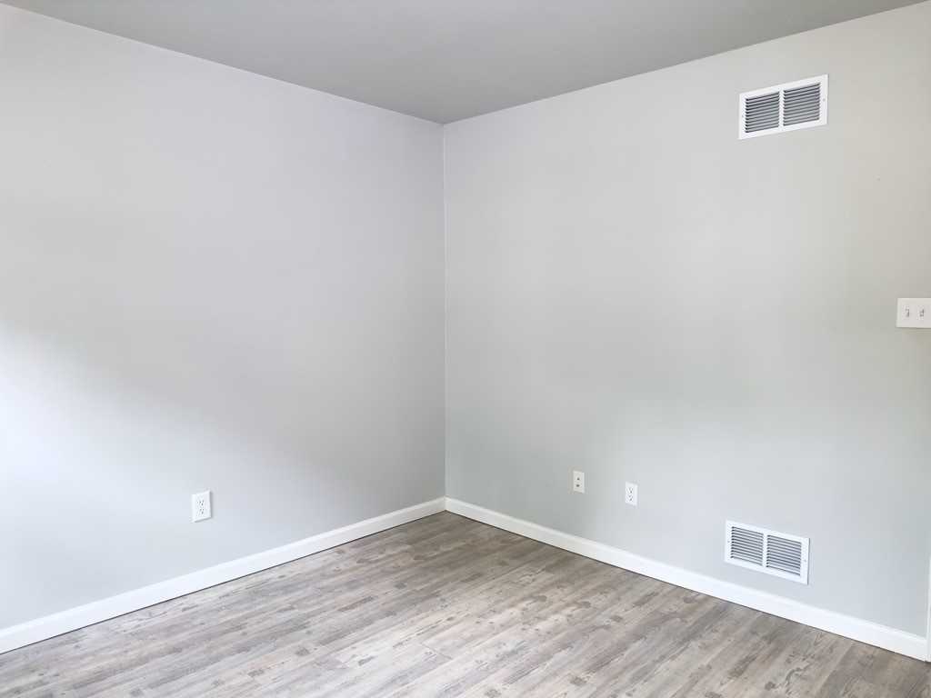 67 Chesapeake St - Photo 7 of 48