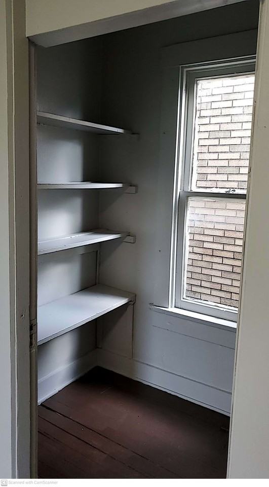 220 Deeds Ave - Photo 6 of 16