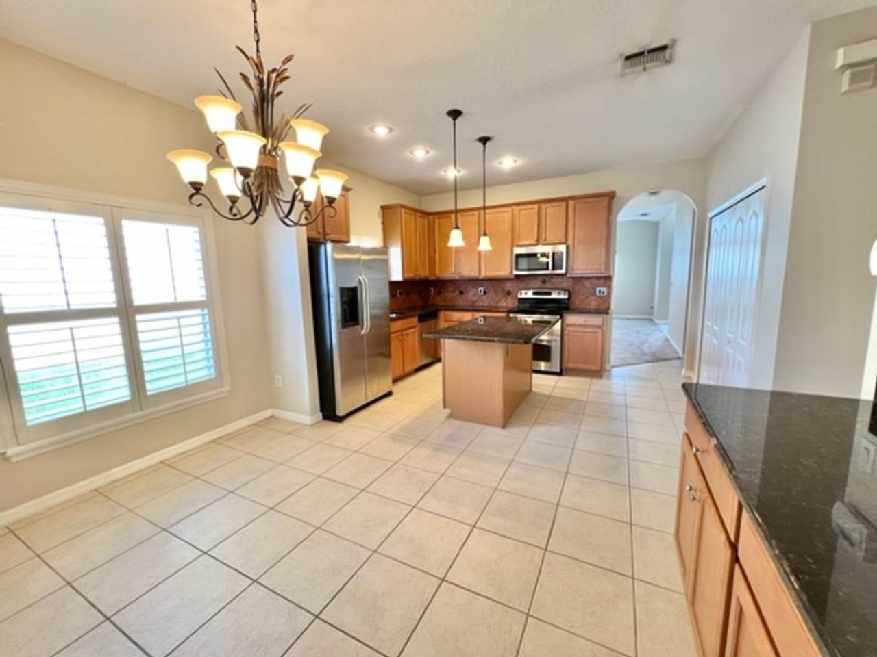 217 Marathon Ln - Photo 6 of 24