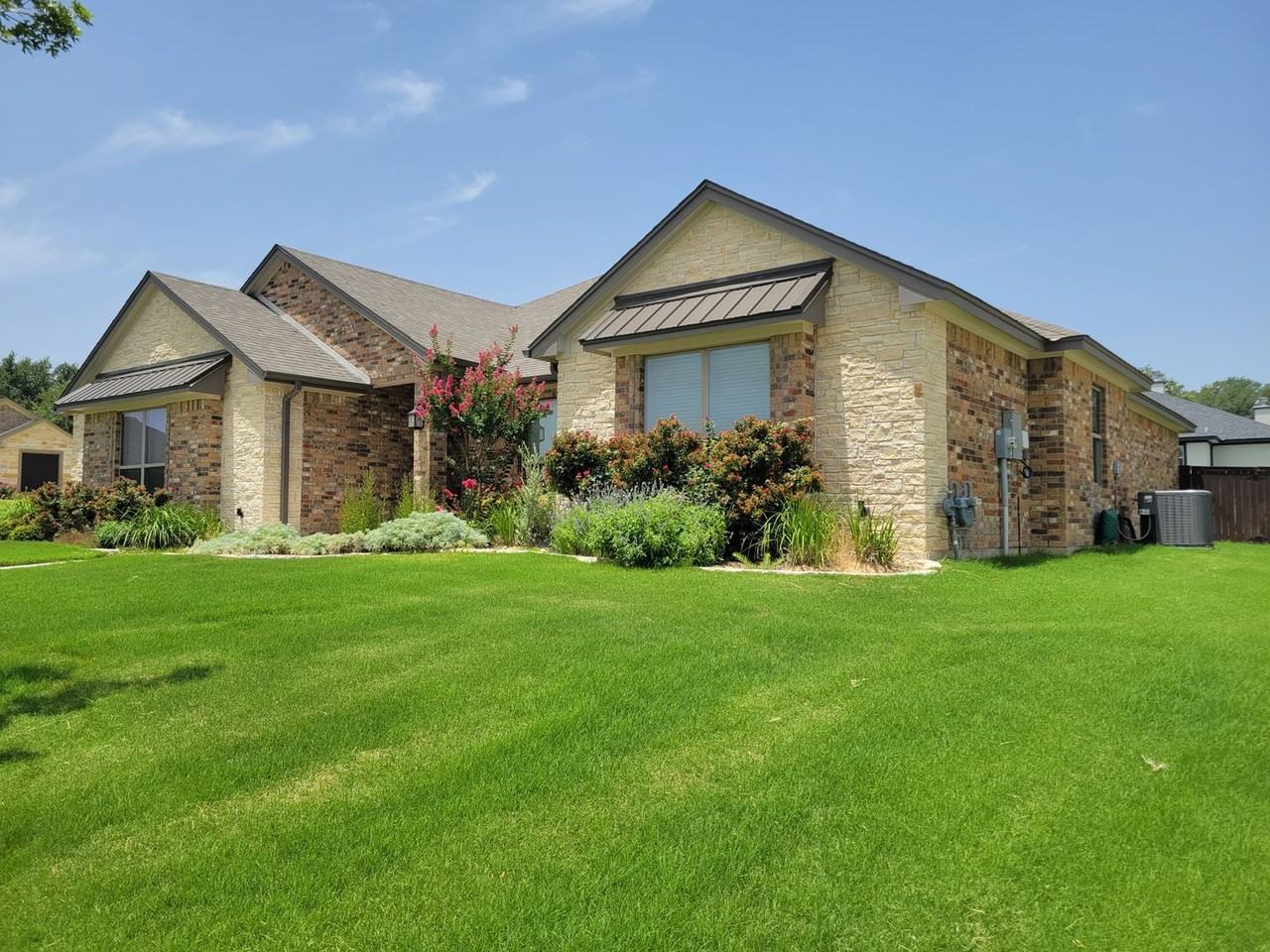 3046 Heritage Loop - Photo 3 of 50