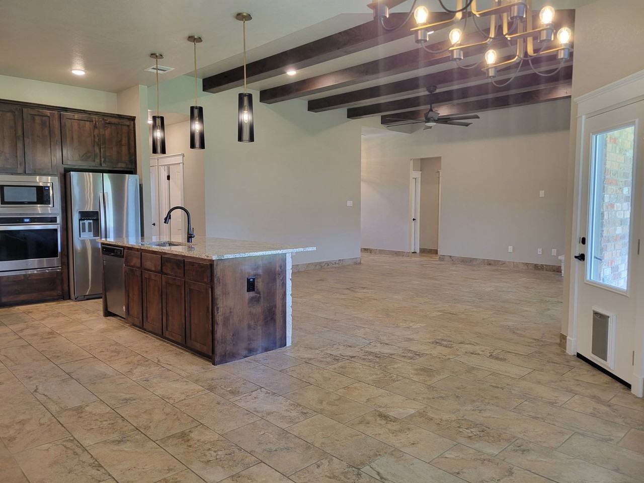 3046 Heritage Loop - Photo 7 of 50