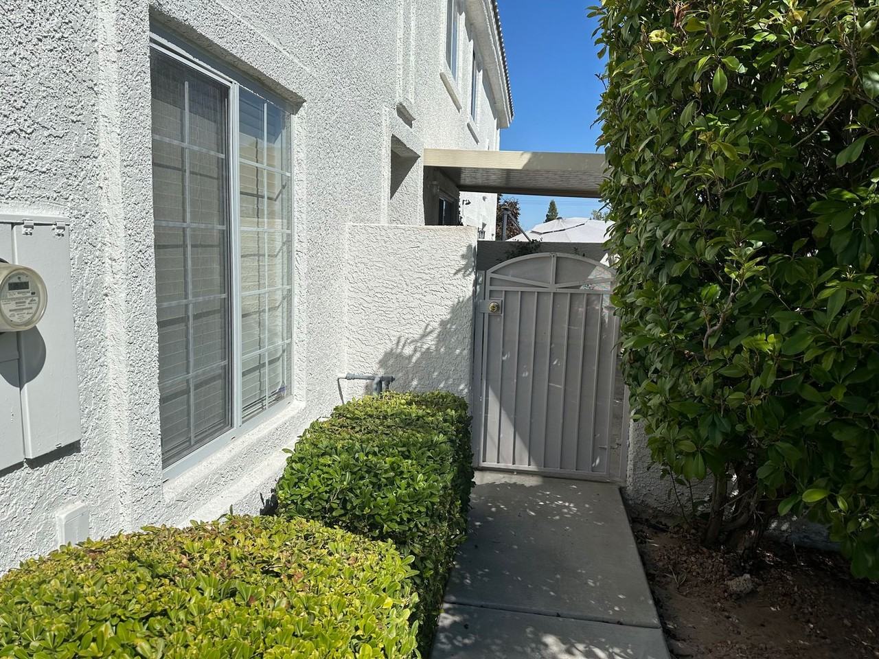 2900 Soda Creek Ln - Photo 4 of 50