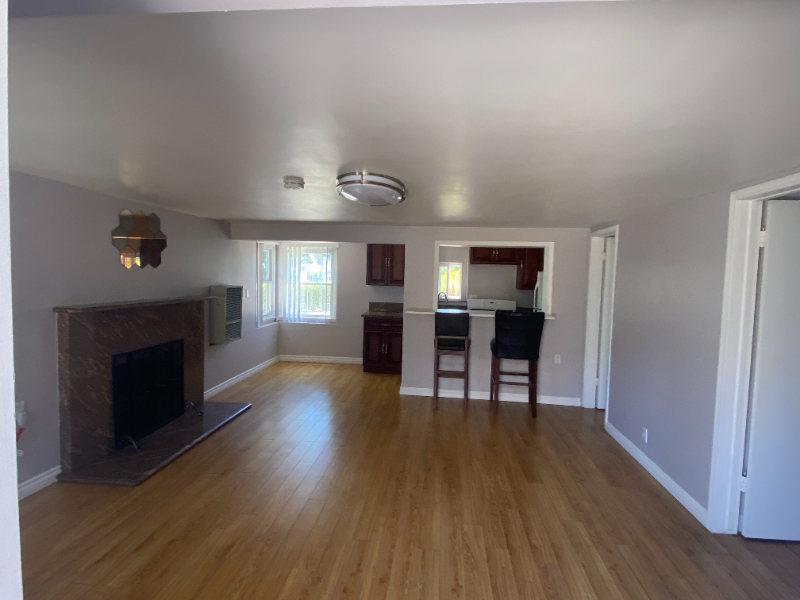 2659 New York Dr - Photo 3 of 13