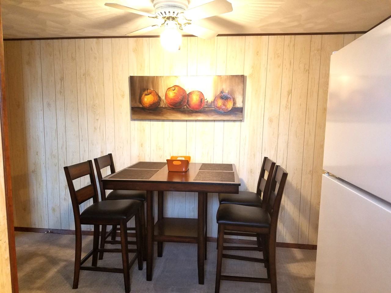 424 Tipton Rd - Photo 5 of 8