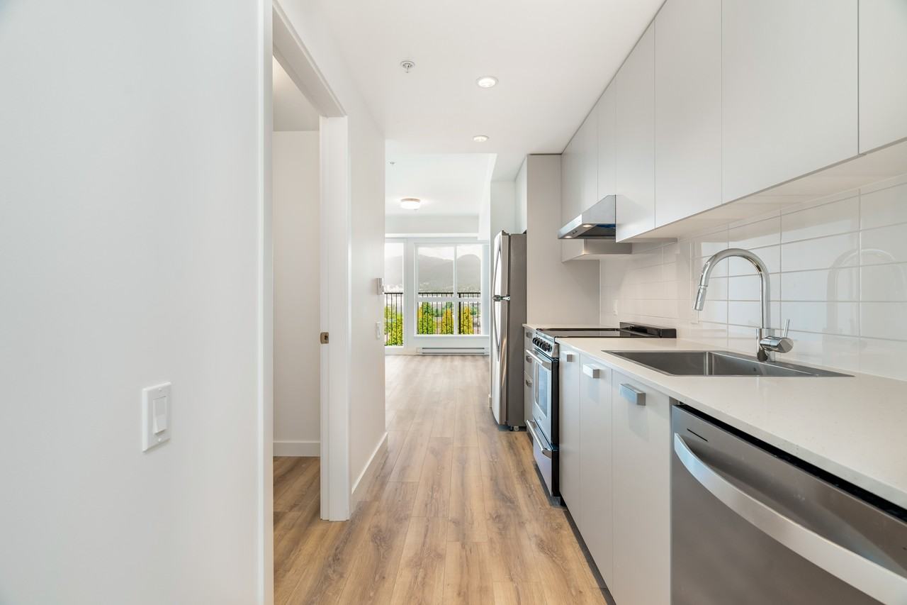 368 Lakewood Drive #205