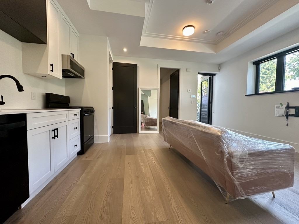 660 Saint Andrews Road - Photo 6 of 18