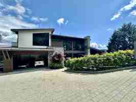 featured image of 660 Saint Andrews Road