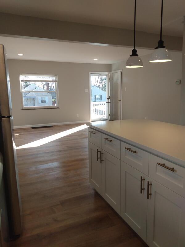 5636 Biscayne Ave - Photo 2 of 25