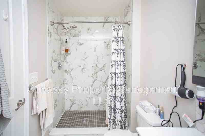 6 Regency Ct - Photo 6 of 36