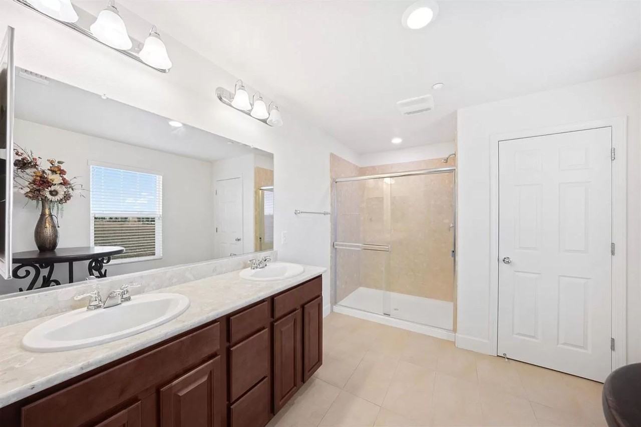 3124 Sandpiper Way - Photo 4 of 7