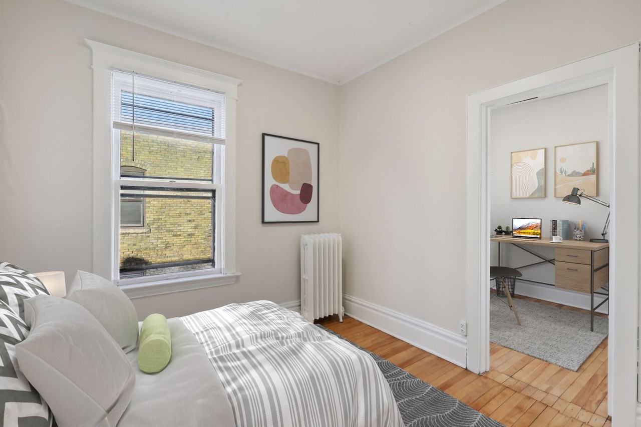 1402 West 28th Street - Photo 5 of 15