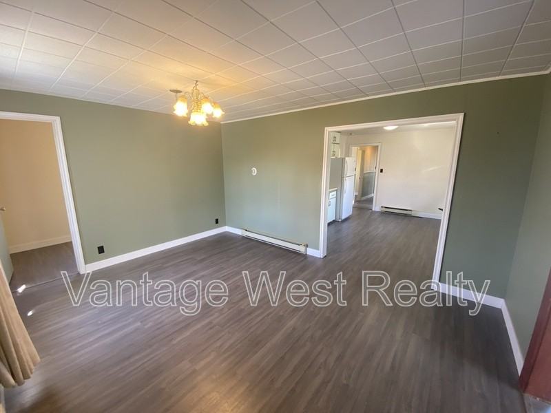 4221 4221 - Photo 6 of 15