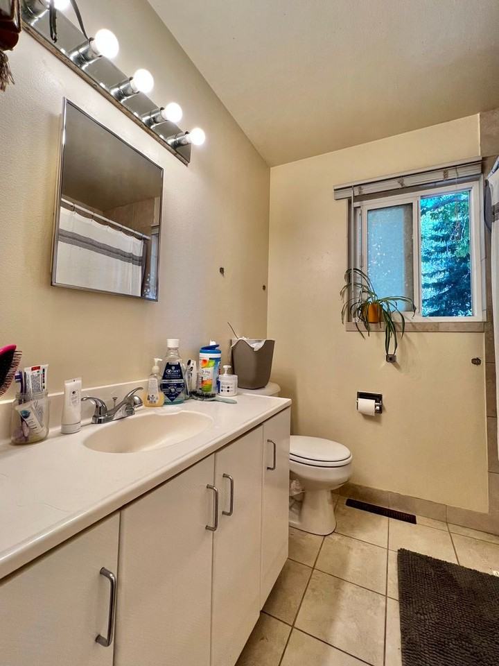 1224 Lynnwood Dr - Photo 5 of 14