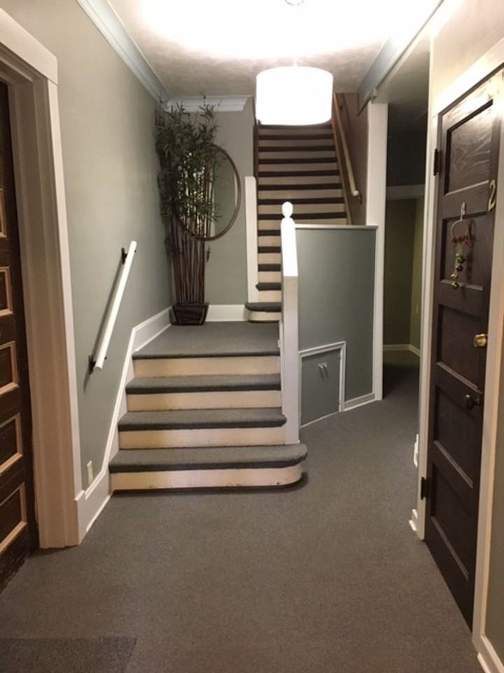 2828 Humboldt Ave S - Photo 2 of 12