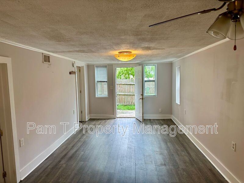 75 Rommel Ave #B - Photo 4 of 9