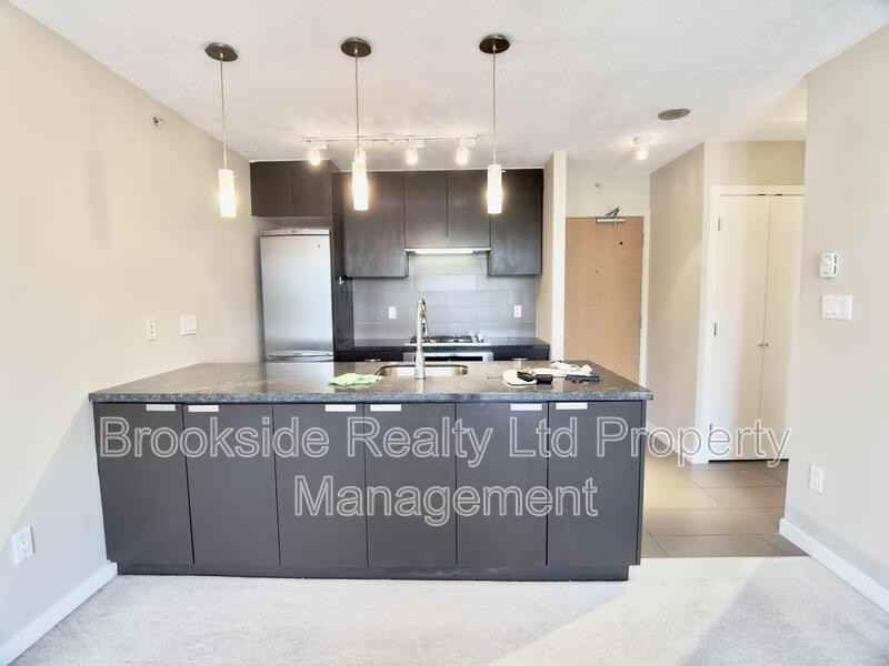 2901 Burlington Dr #1 - Photo 3 of 18