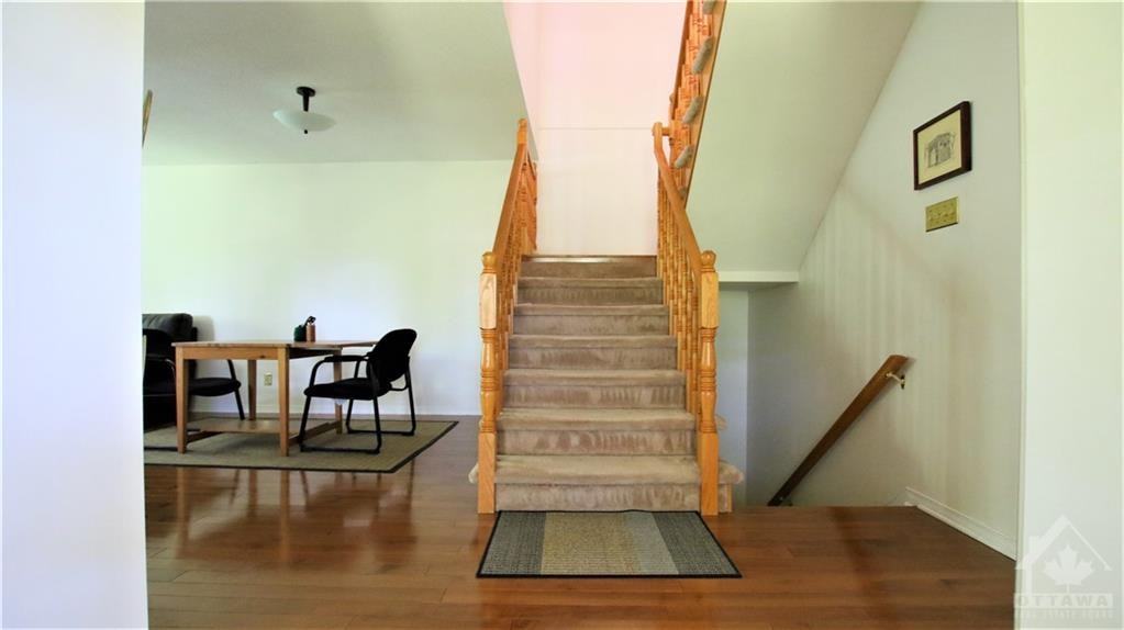 108 Stonebriar Drive - Photo 3 of 26