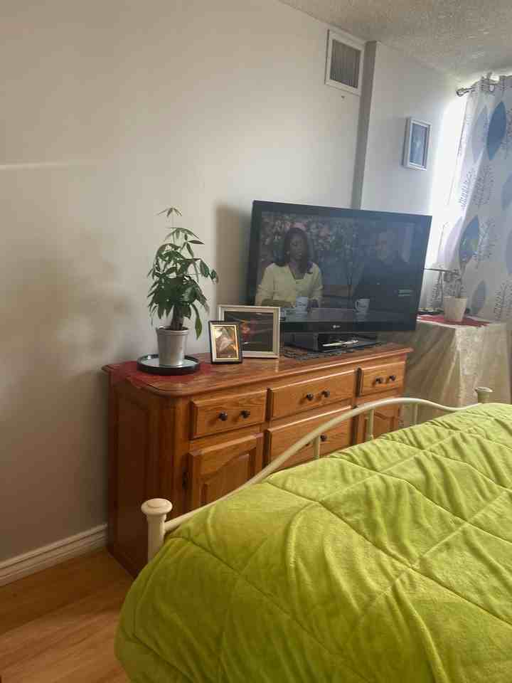 99 Blackwell Avenue - Photo 3 of 12