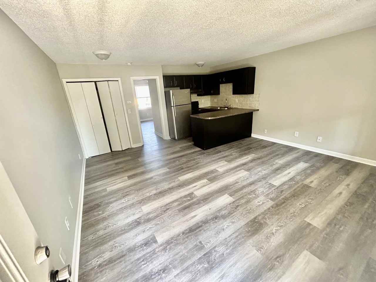 200-212 N Layfette Avenue* - Photo 3 of 6