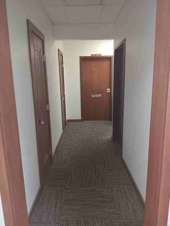 21930 Lakeshore Blvd - Photo 3 of 12