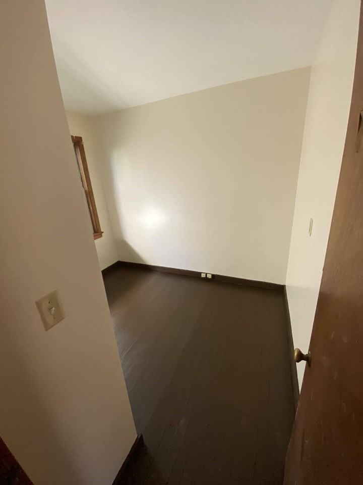 459 Walnut Street - Photo 2 of 11