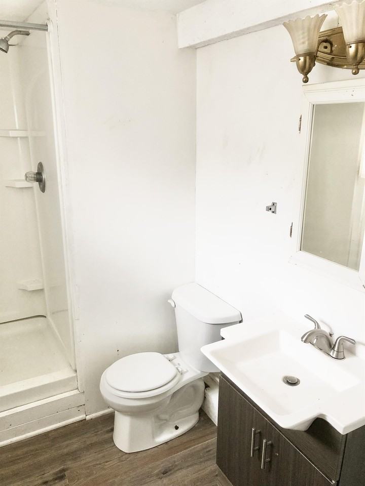 1805 N C Street - Photo 3 of 3