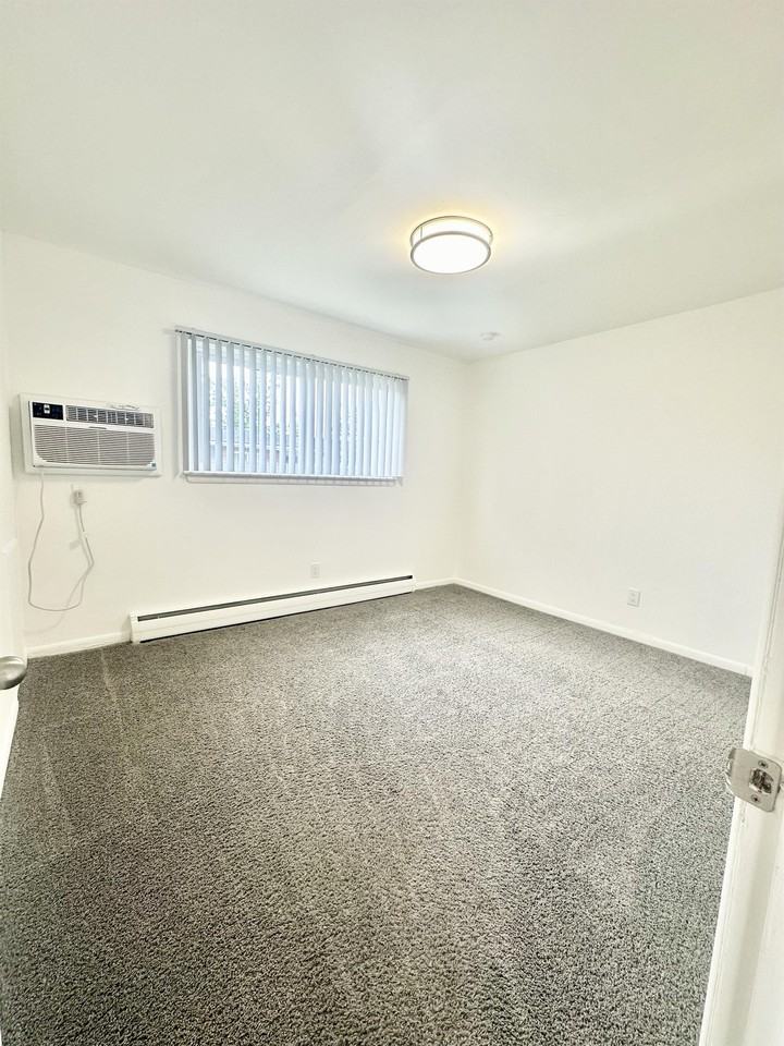 Nautical Mile Apartments, LLC. 24801 Jefferson Ave, St. Clair Shores