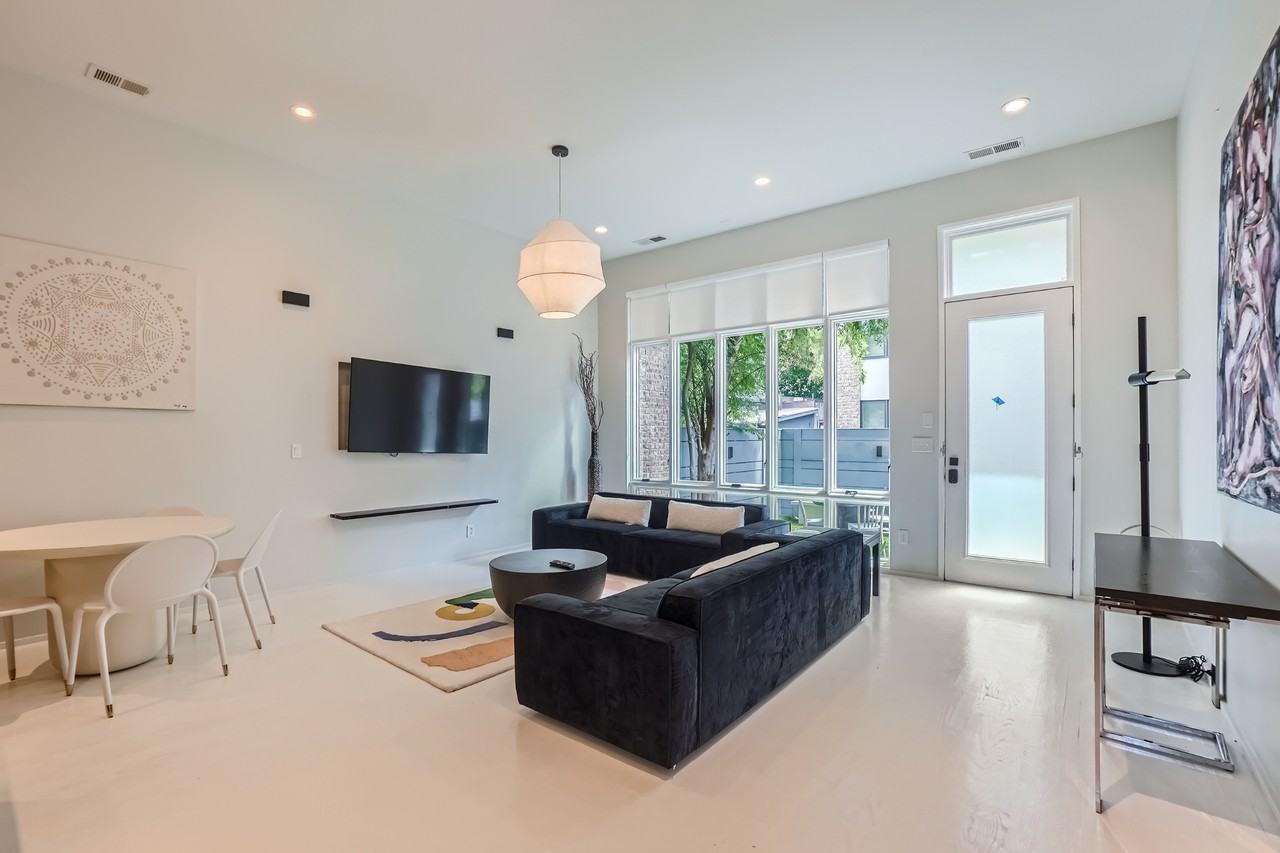 975 Piedmont Ave Ne #NA - Photo 5 of 29