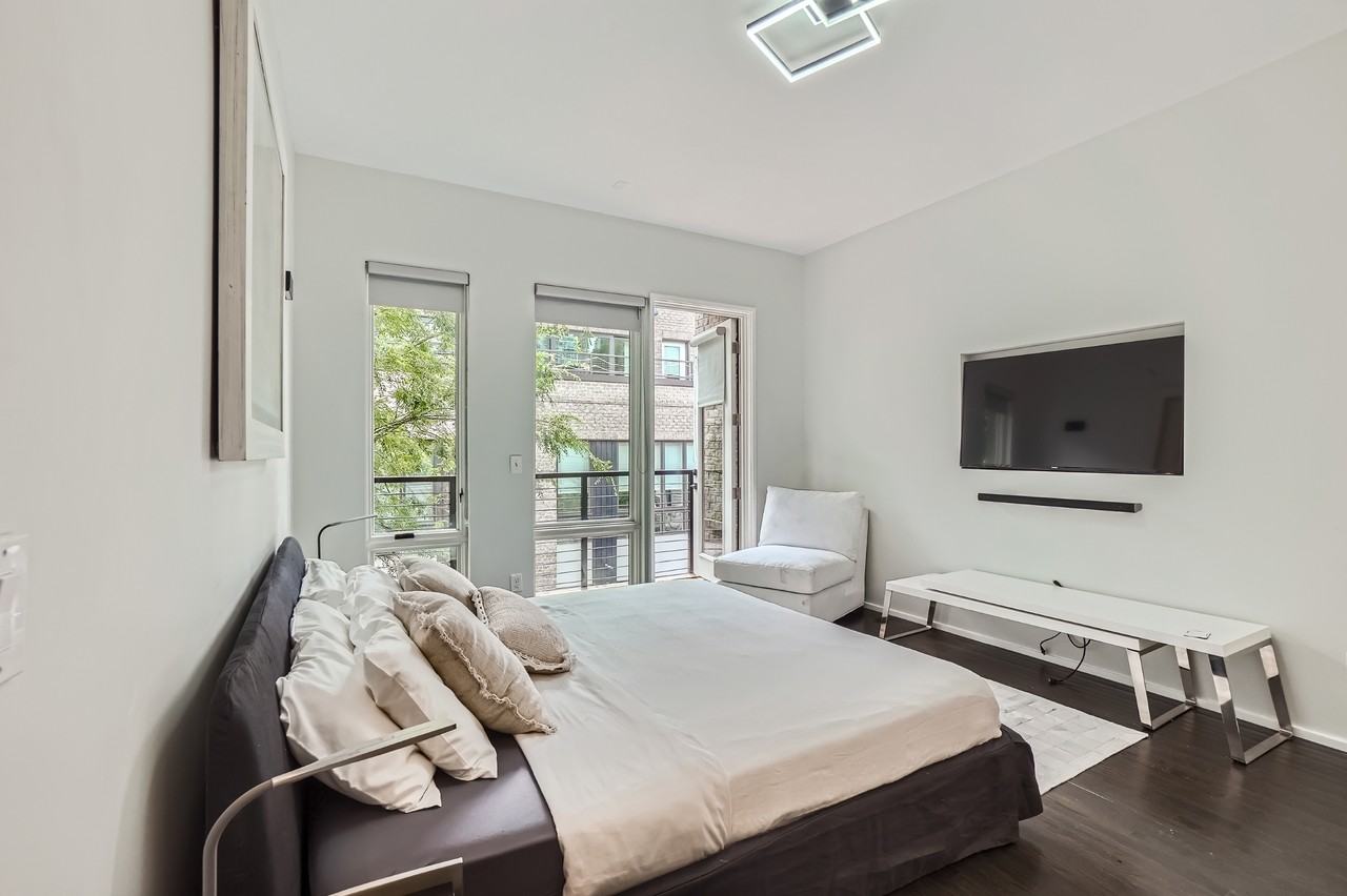 975 Piedmont Ave Ne #NA - Photo 6 of 29