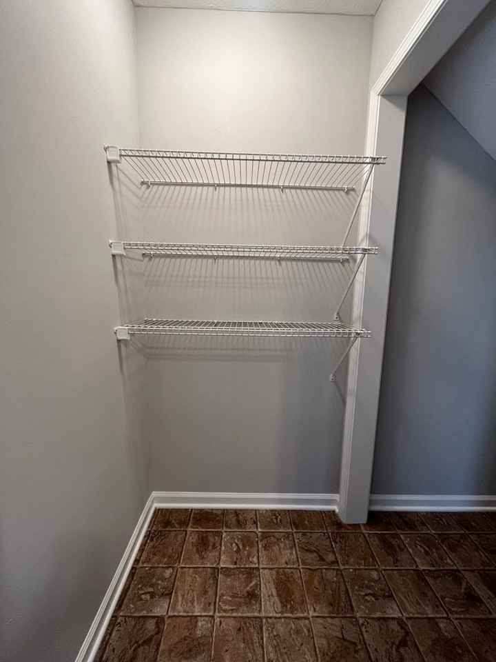 362 Upper Stone Ave - Photo 6 of 19