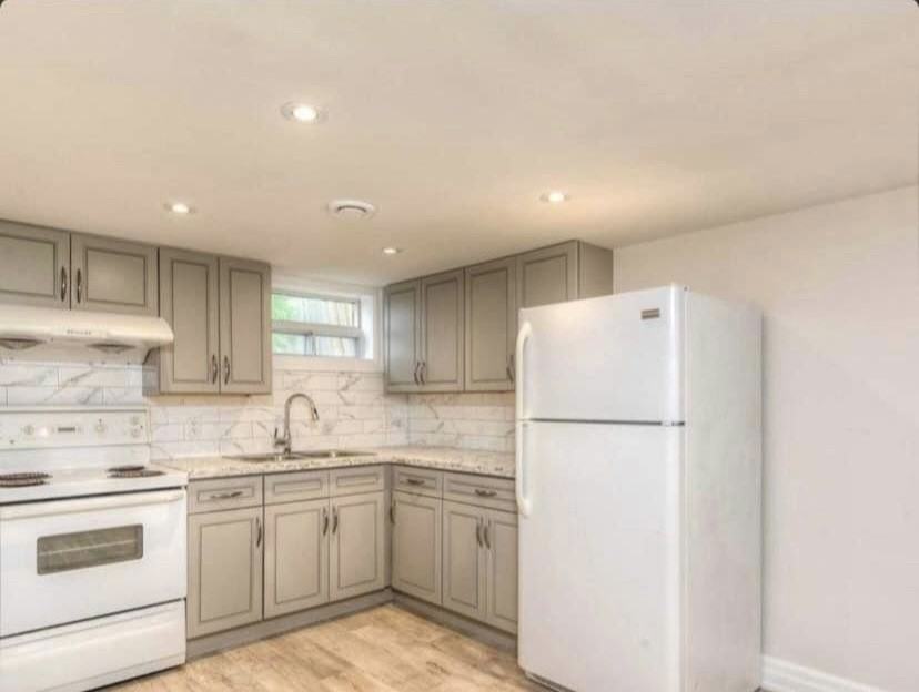 133 O'Connor Dr - Photo 3 of 9