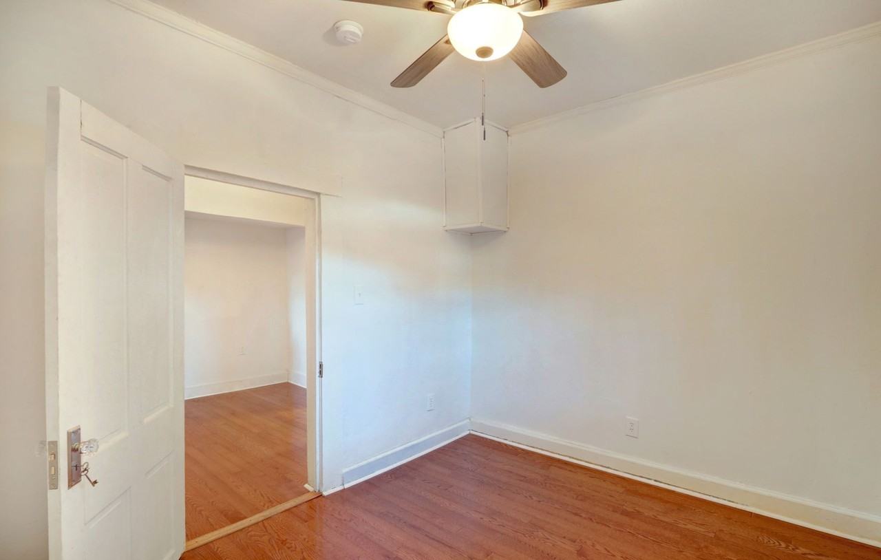 2130 E Gwinnett St - Photo 6 of 28