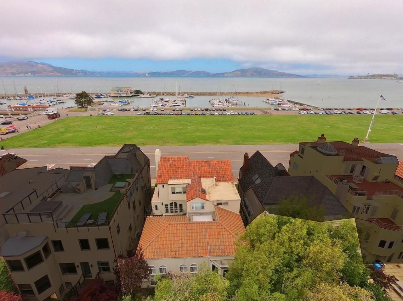 465 Marina Blvd - Photo 2 of 50