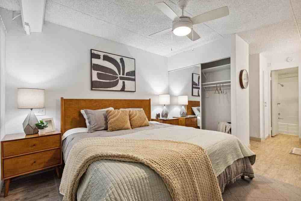 5115 North 40th Street - Photo 3 of 33